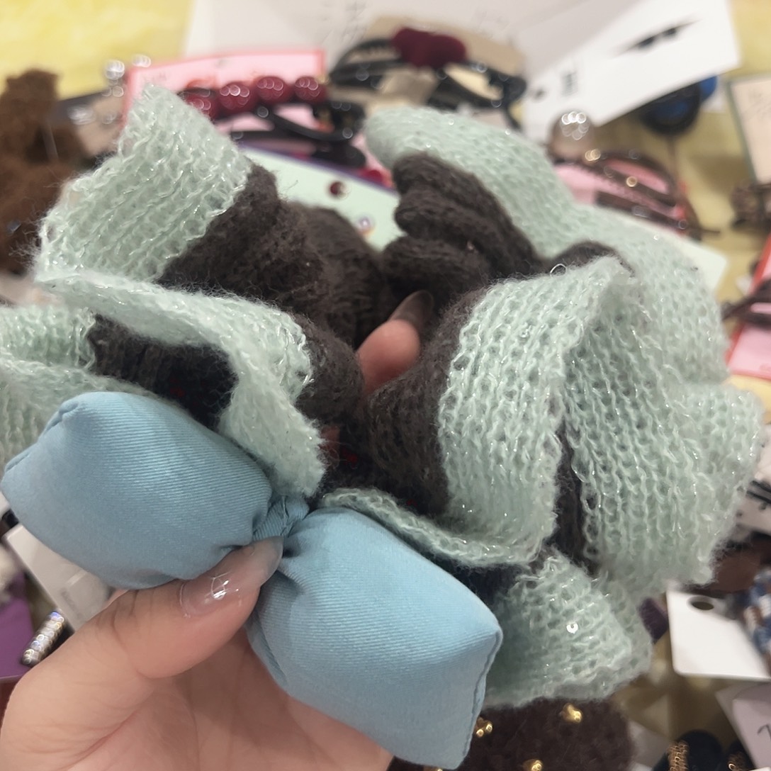 非金属蓝色蝴蝶结发圈