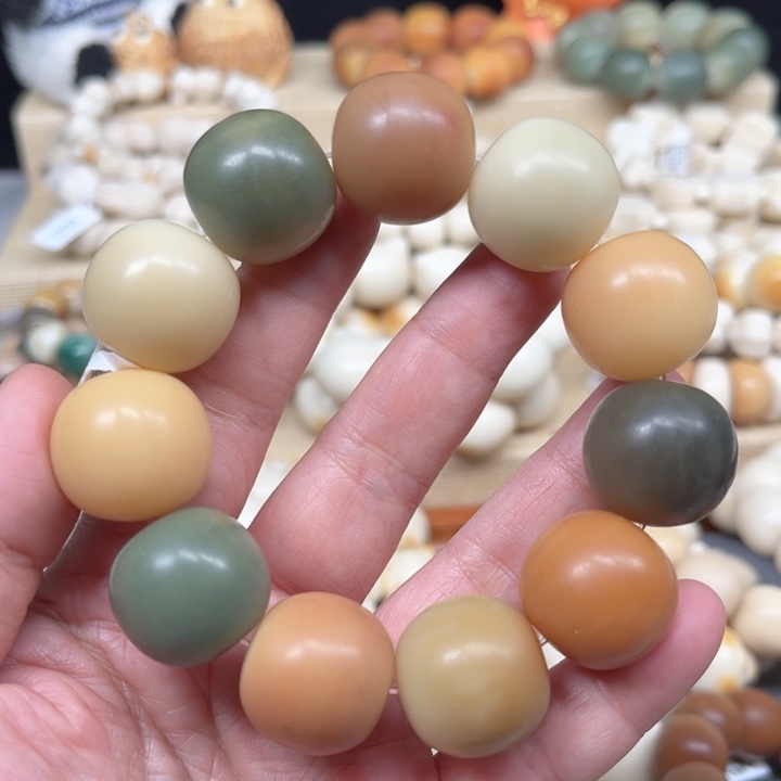 菩提根/象牙果手串墨竹2-13-57 缅十五年极限弧微瑕