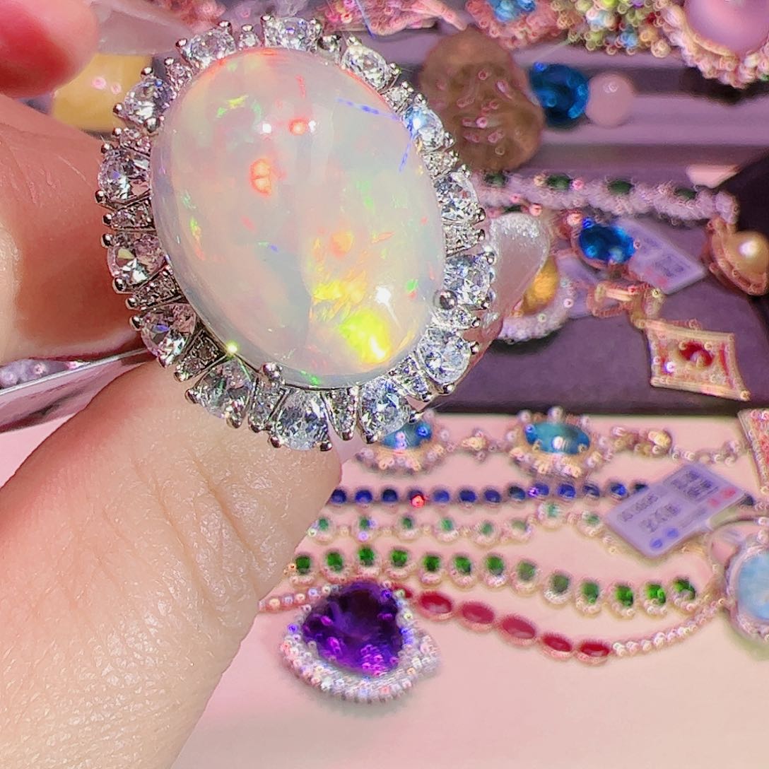 欧泊欧泊戒指银S925镶嵌