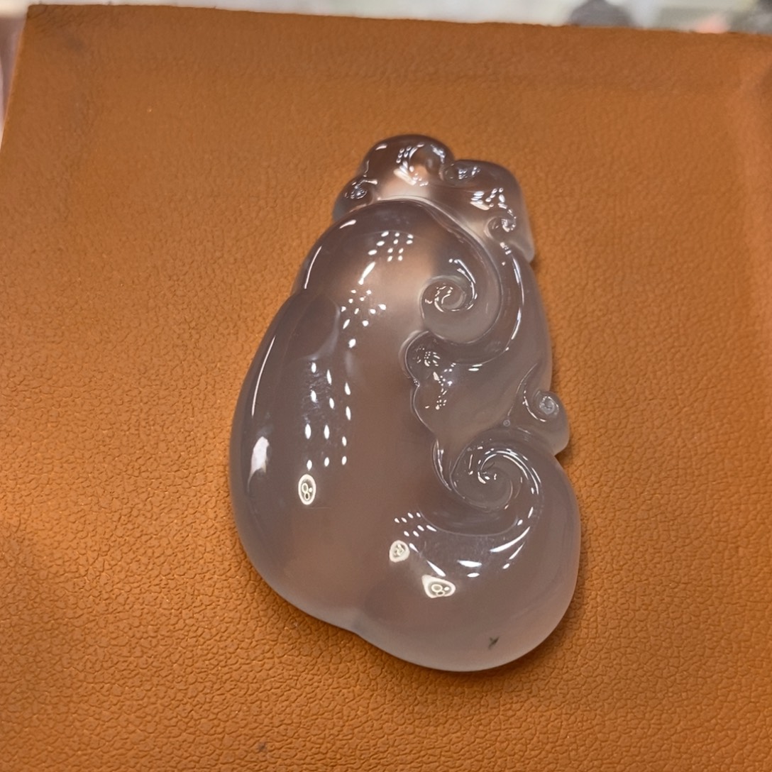 石英质玉未镶嵌吊坠