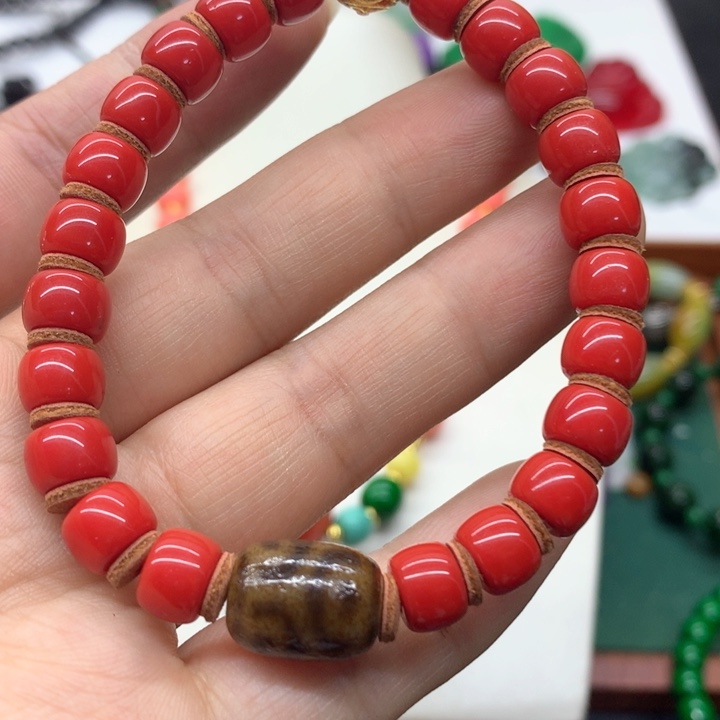 合金颈饰玛瑙/玉髓吊坠