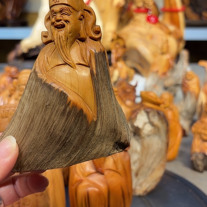 柏木太行崖柏财神爷