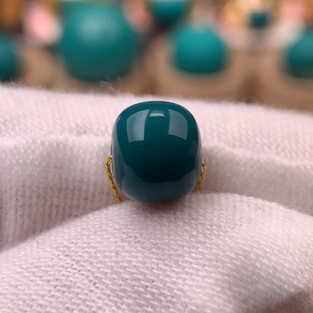 绿松石未镶嵌车挂