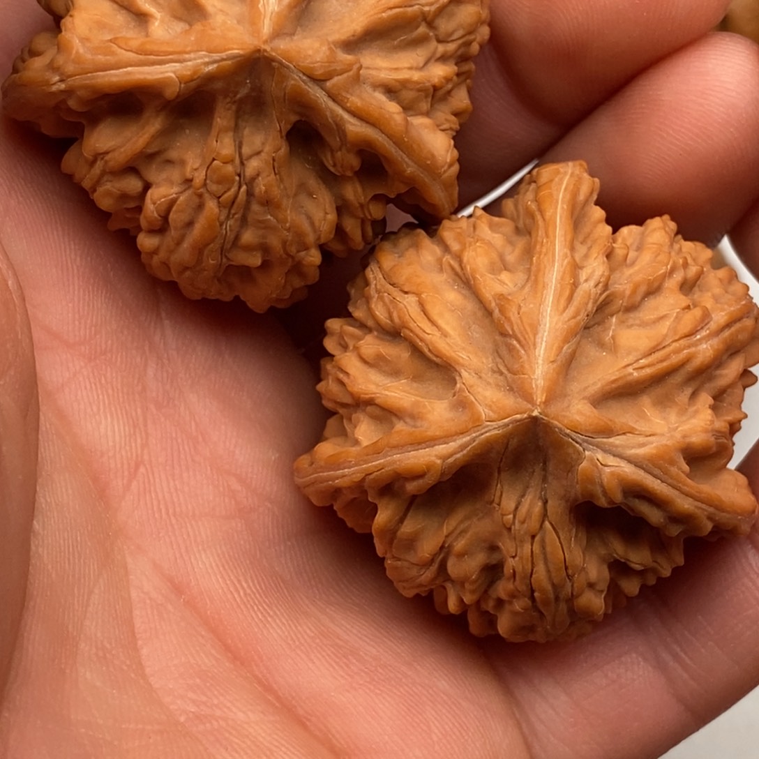 把件文玩核桃41三棱