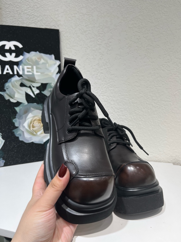 乐福鞋女2025春季新款方头小皮鞋系带时尚单鞋