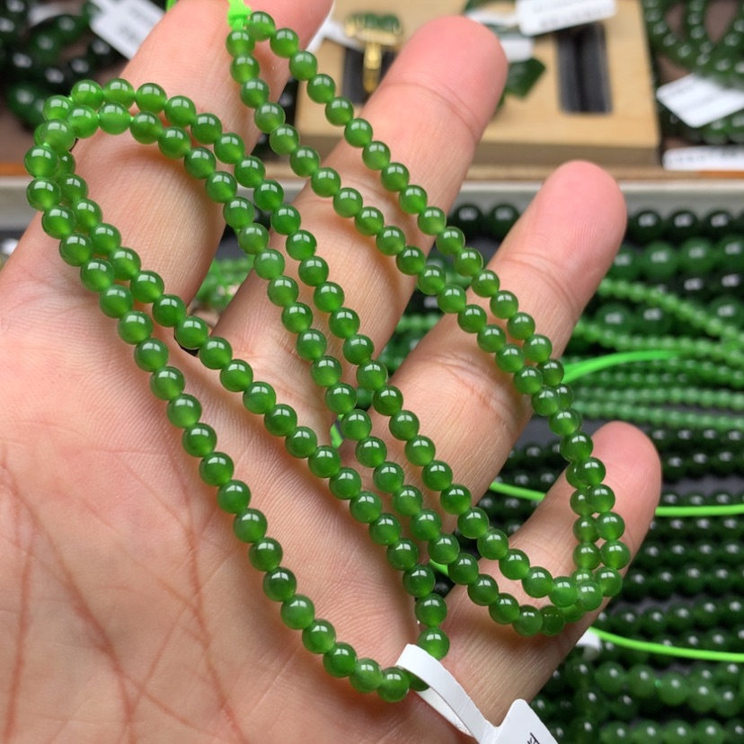 【闪购商品】颈饰未镶嵌和田玉（碧玉）4