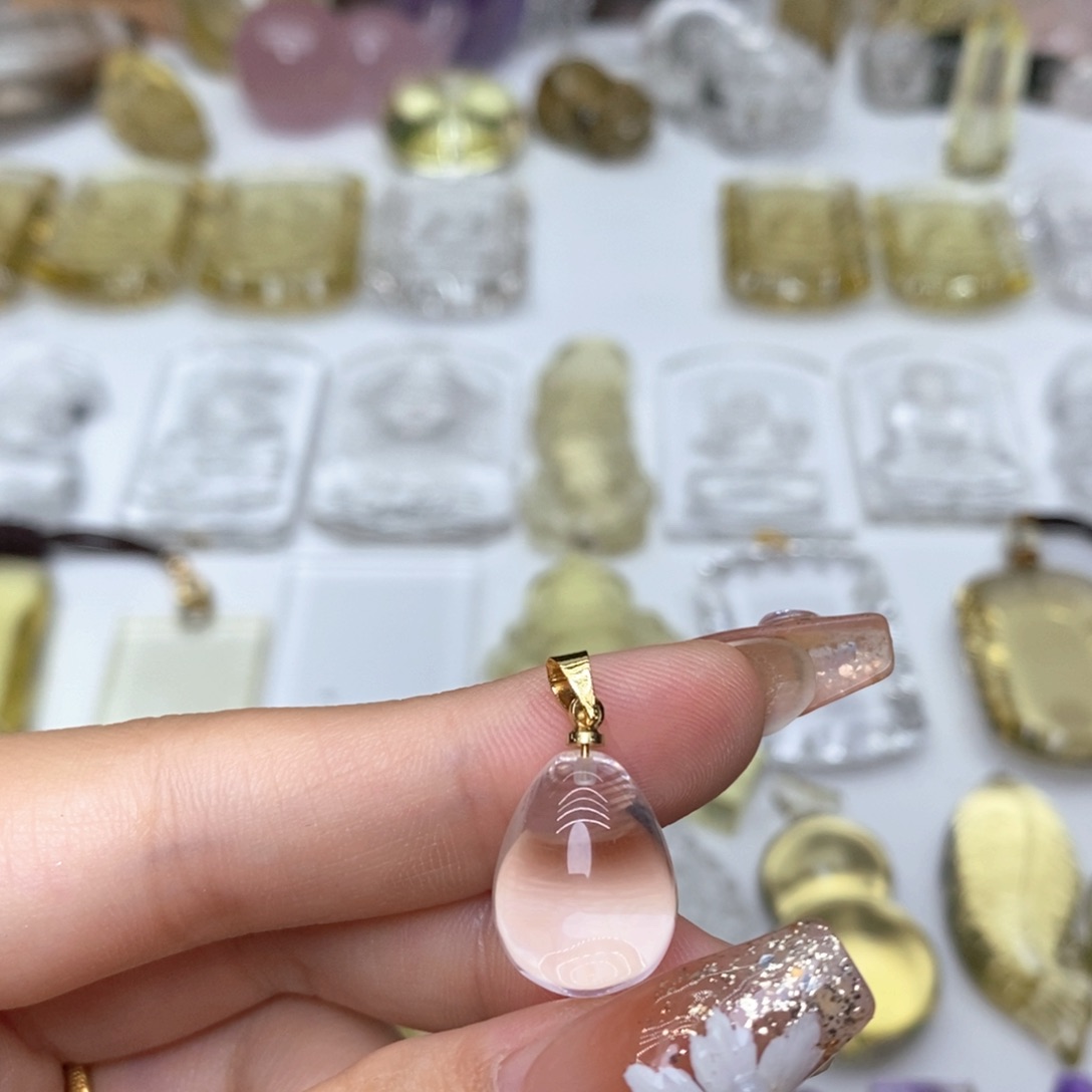 颈饰未镶嵌水晶白水晶水滴吊坠