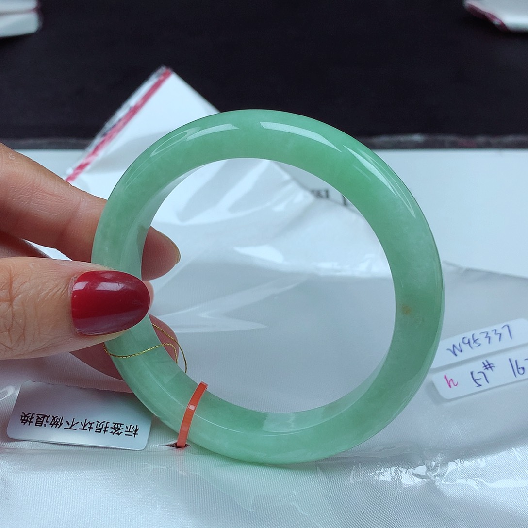 翡翠手镯未镶嵌57圈5337