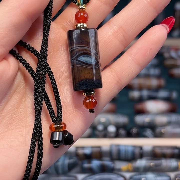 玛瑙/玉髓合金珠宝奇石