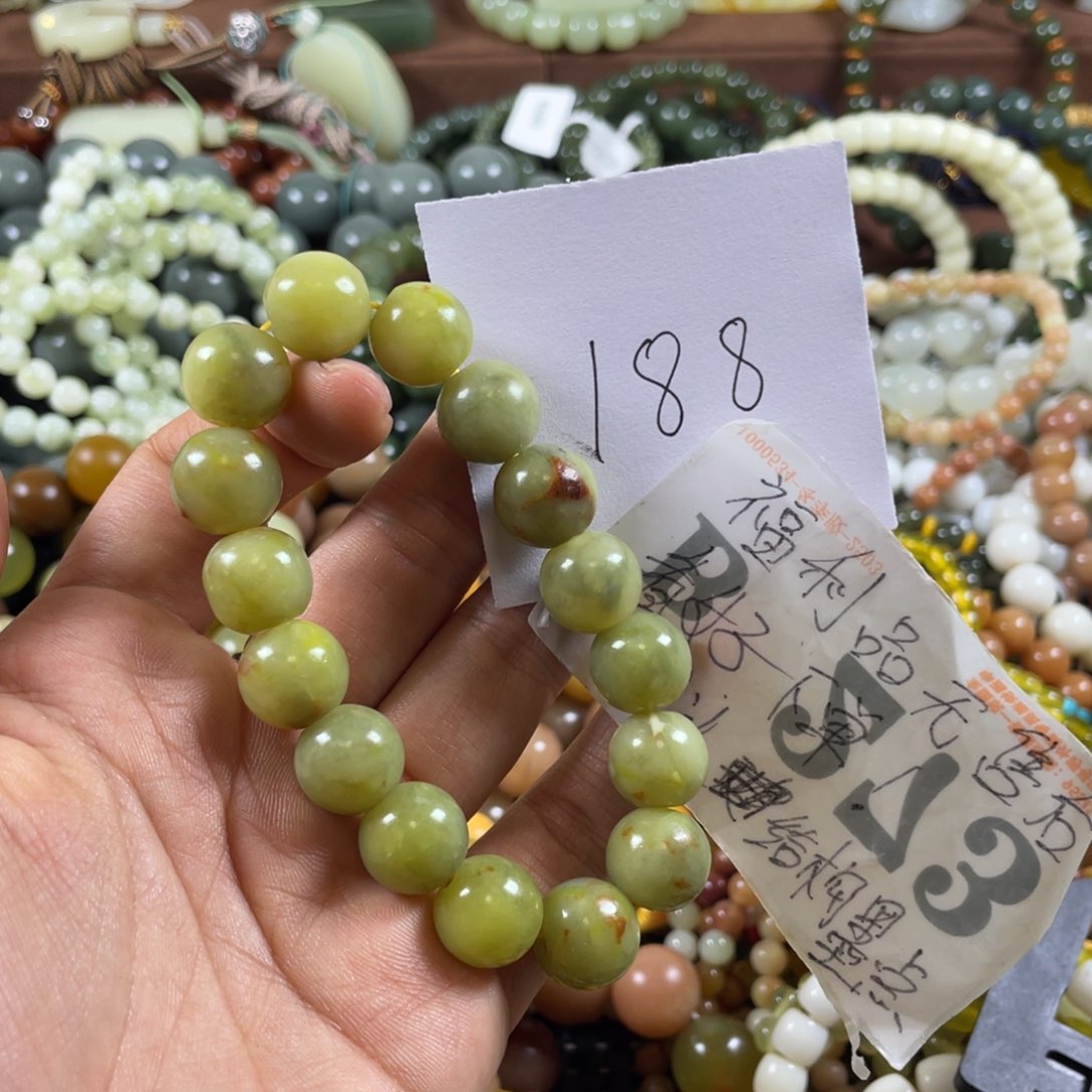 未镶嵌蛇纹石玉手链