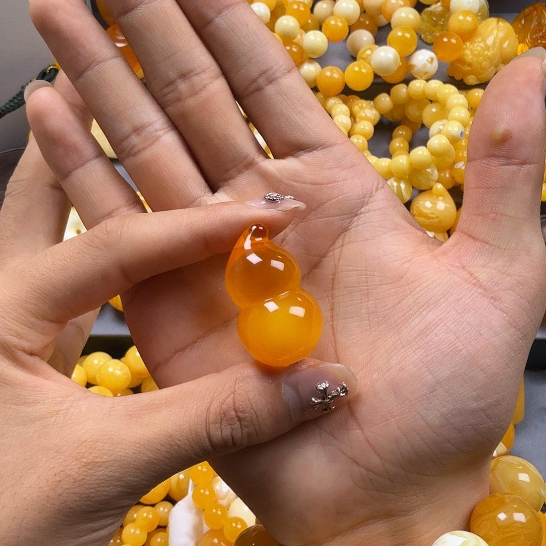 琥珀珠宝奇石未镶嵌葫芦