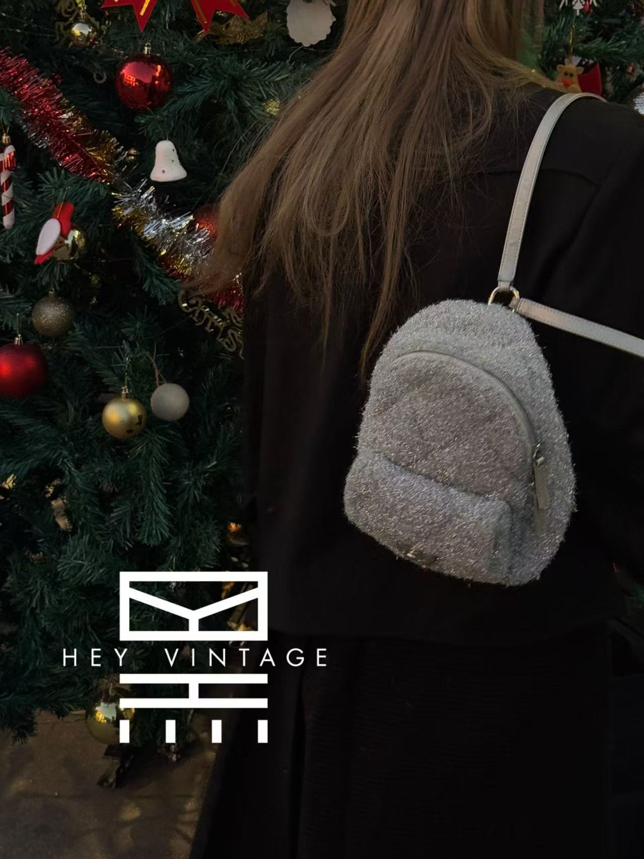 99新 Chanel/香奈儿 展会外场  银丝双肩背包 24开 