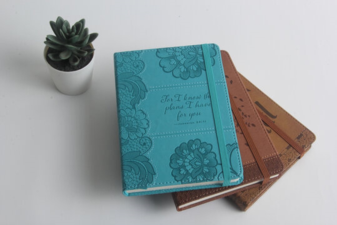 草莓老师推荐-作文手稿本册