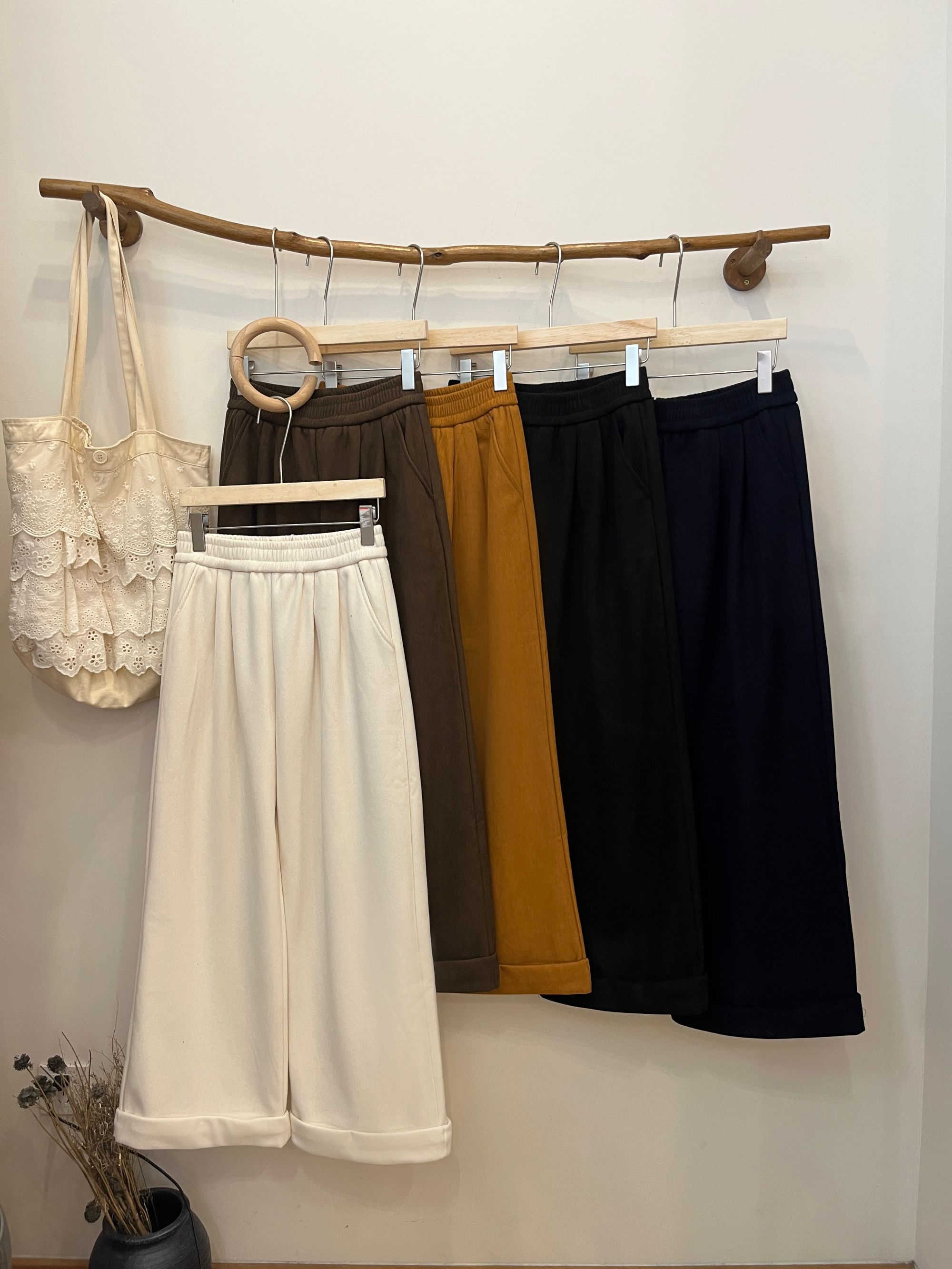 米多多 果果推荐#8186#灯芯加绒裤子 kc