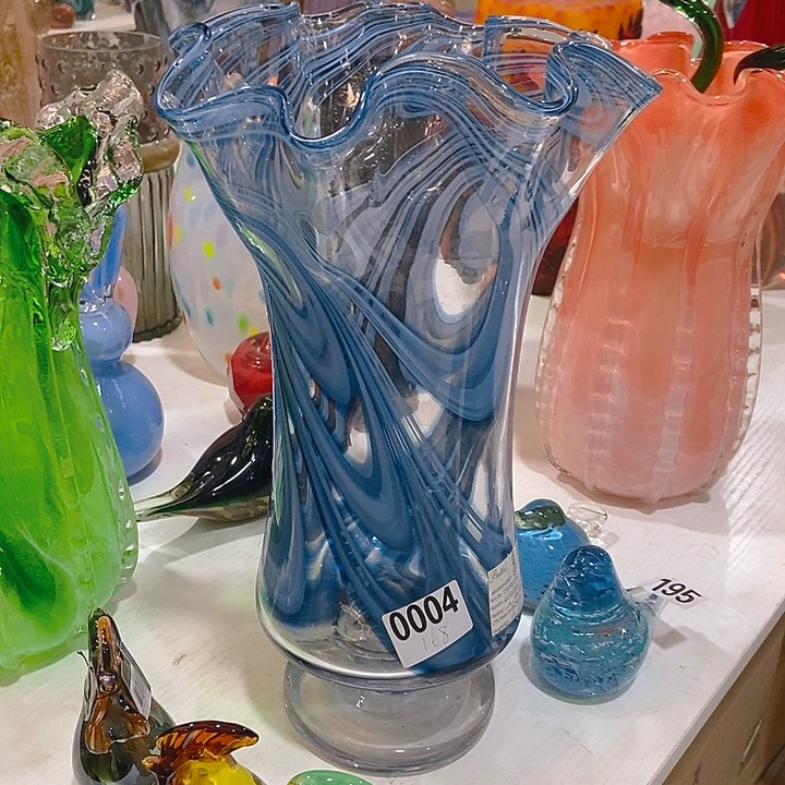 琉璃L****a琉璃花瓶高36口20