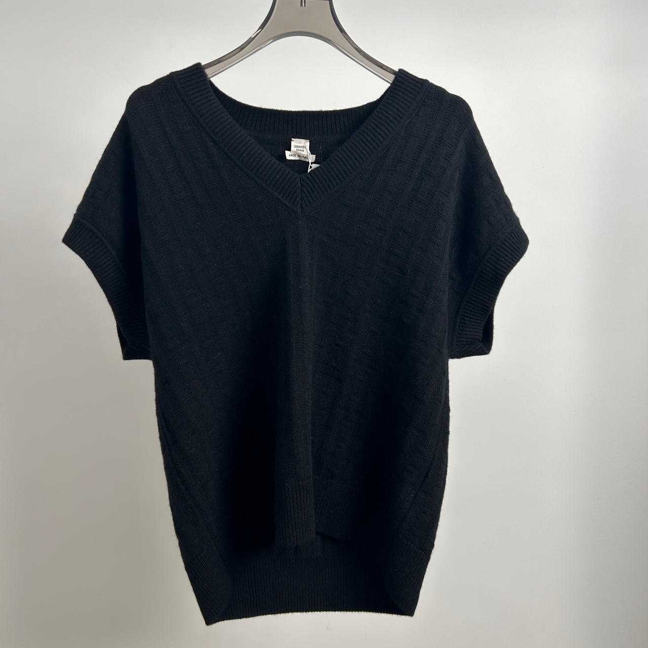 99新 Hermes/爱马仕 黑色编织飞袖羊绒背心 36码 GM001609