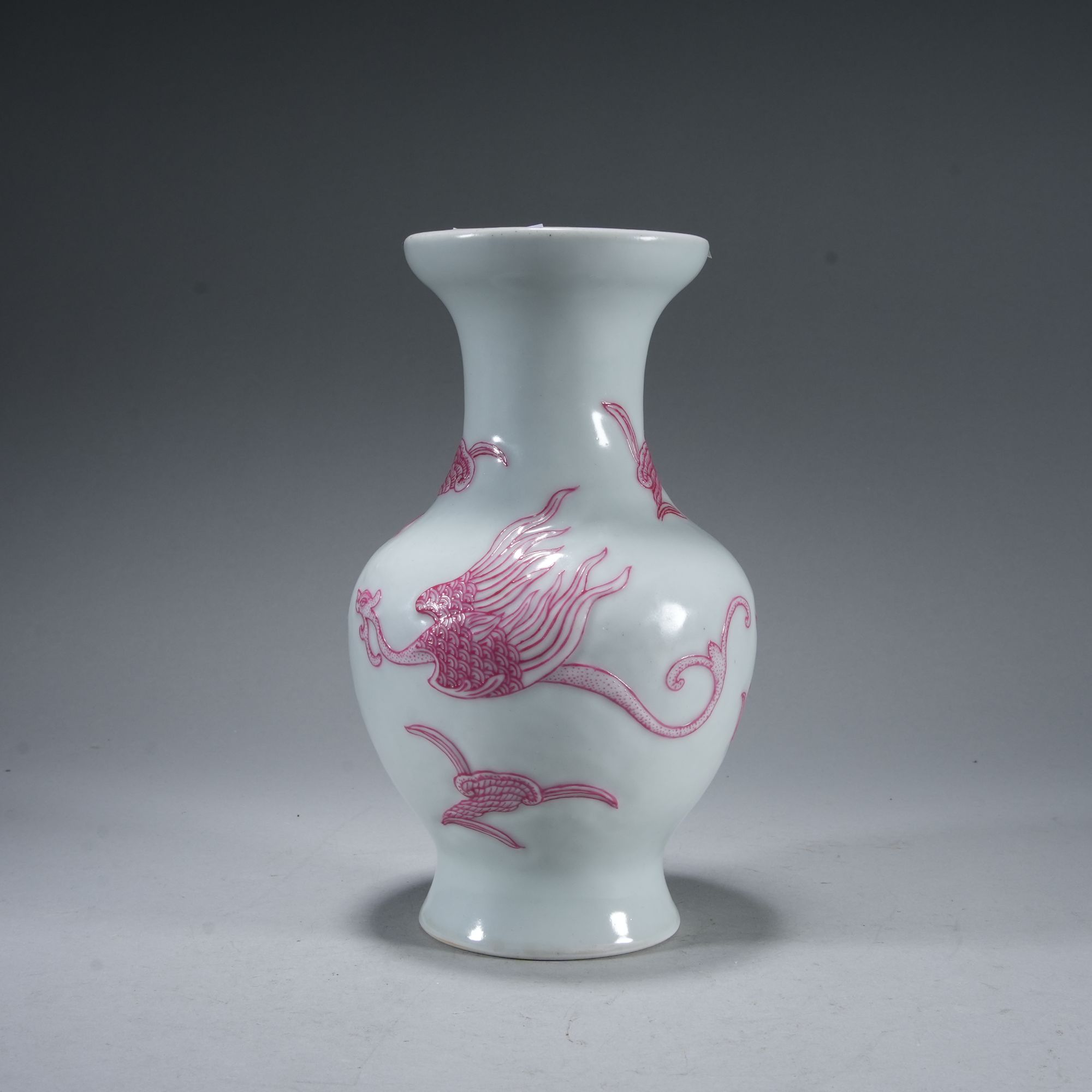 LJ02/清光绪 官窑胭脂红夔凤纹瓶【华豫之门甄选】