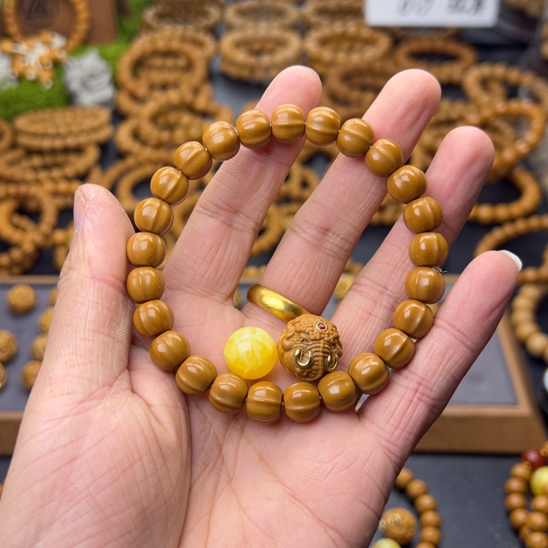 水***鱼猴头核桃吊坠鲨鱼➕象神