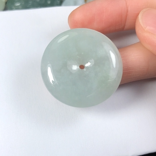 翡翠未镶嵌颈饰缅甸A货，每天下午1点半开播