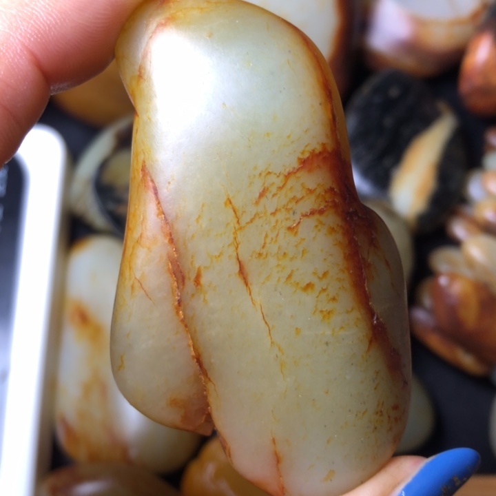 和田玉未镶嵌珠宝奇石