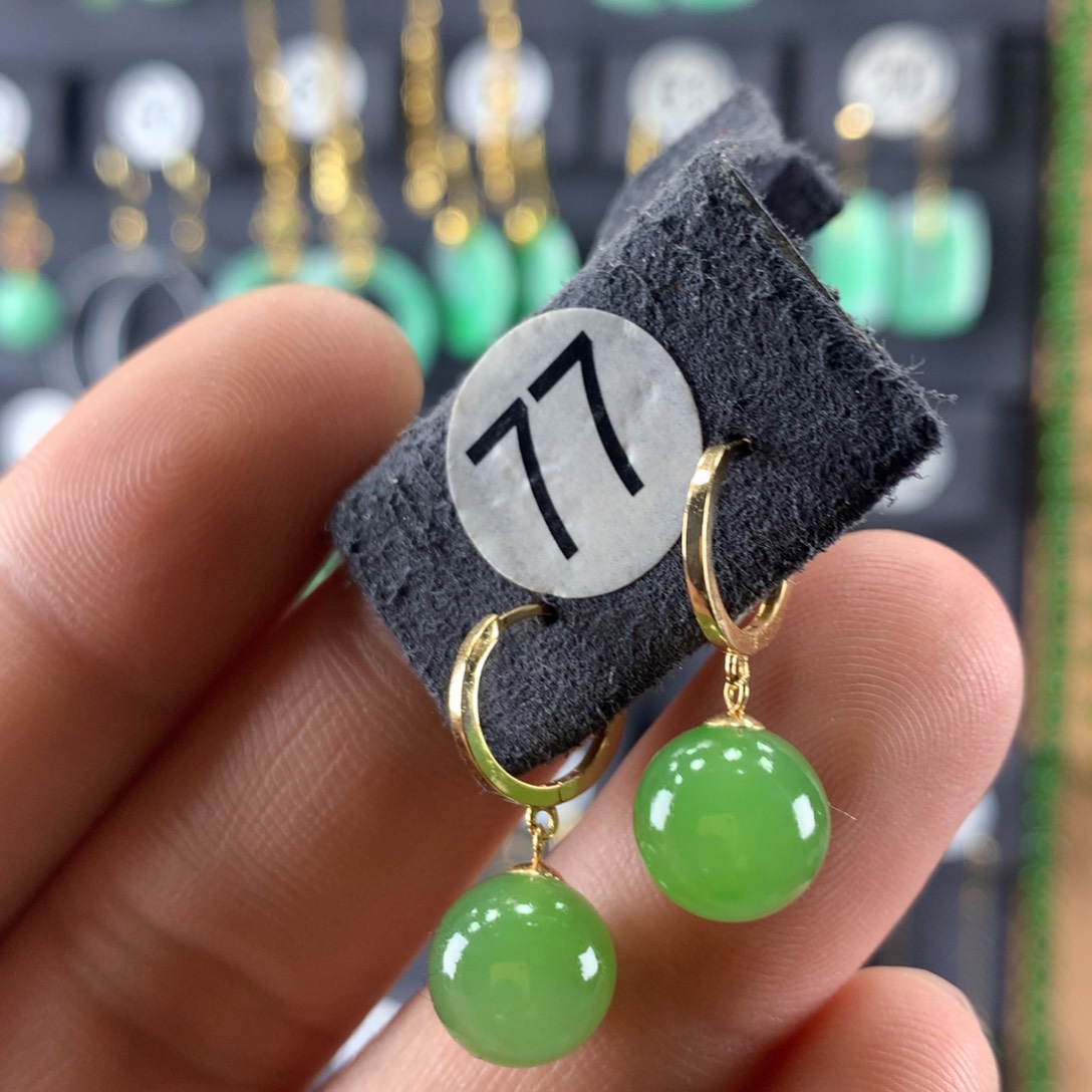 和田玉耳饰18K金镶嵌