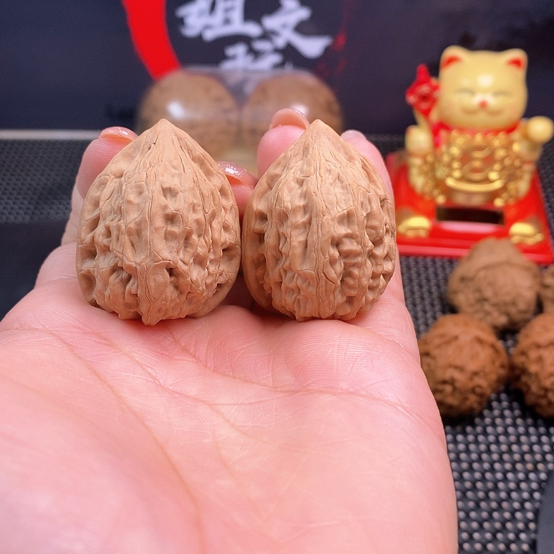 文玩核桃吊坠30➕小手捻野生果