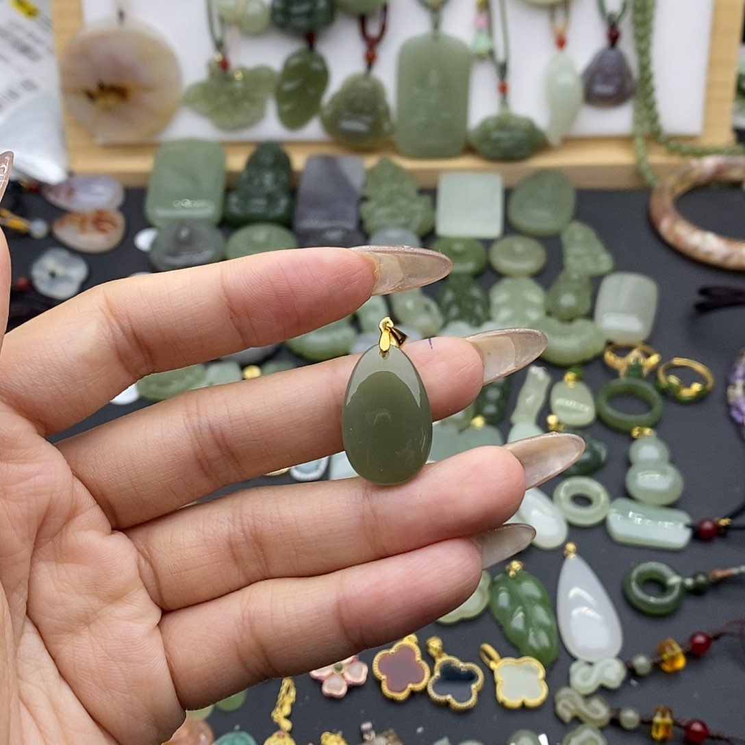 和田玉吊坠(不含链)银S925镶嵌