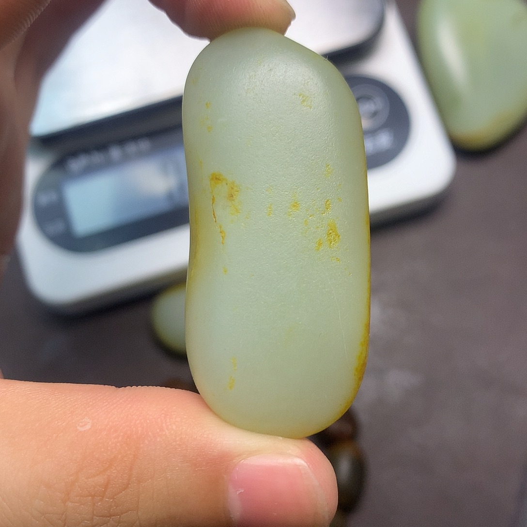 和田玉（糖玉）未镶嵌挂件