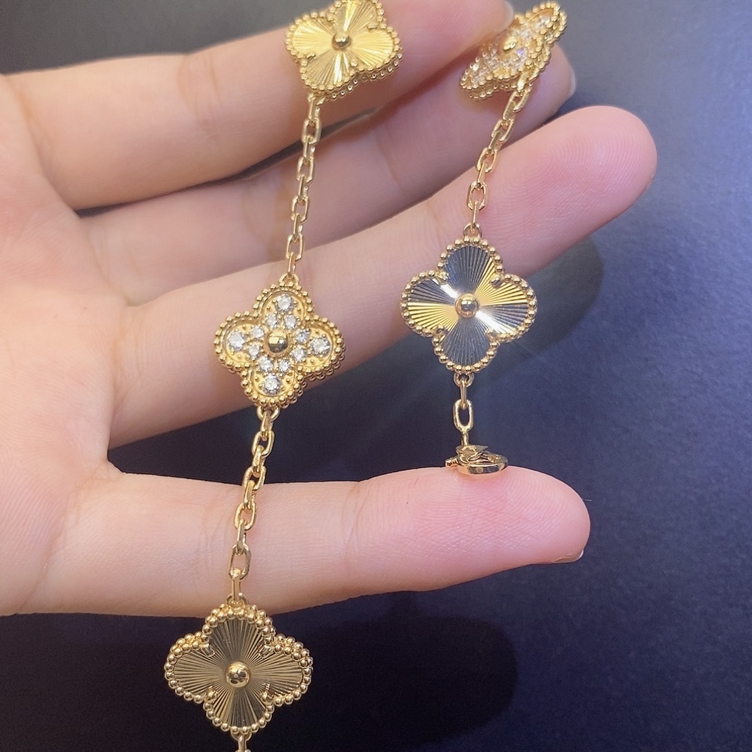 18K金镶嵌手链钻石镭射拼钻五花手链k黄