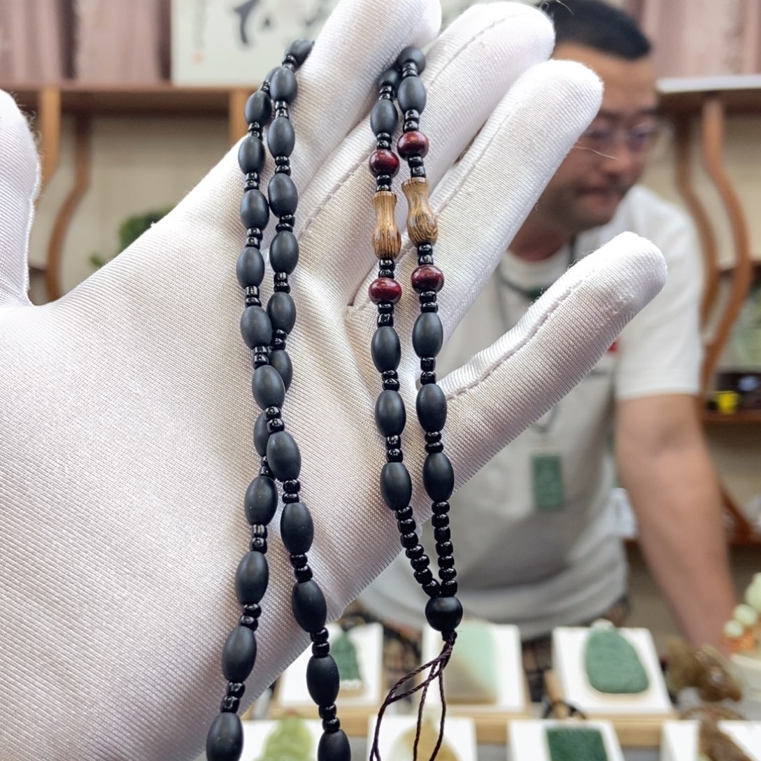 黑曜岩未镶嵌颈饰