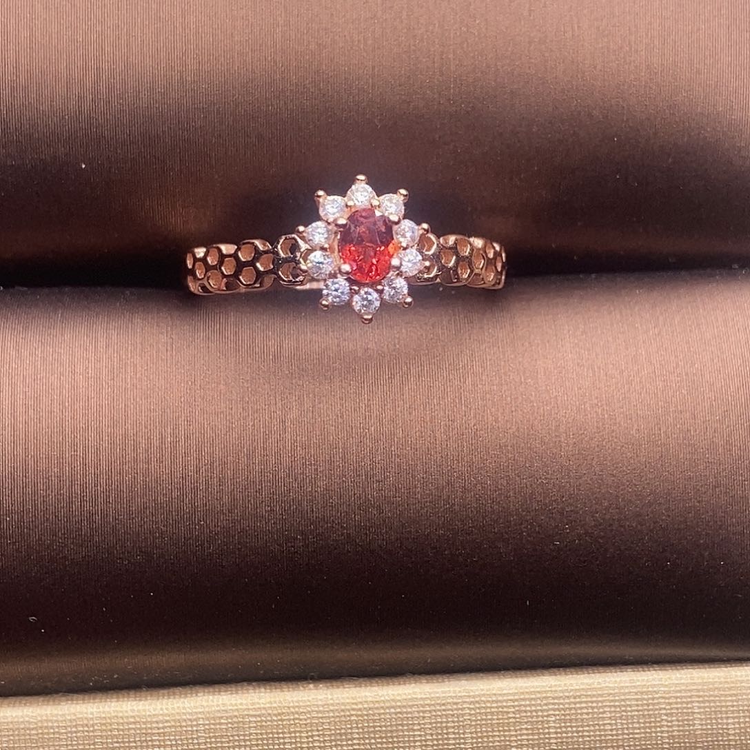 银S925镶嵌石榴石戒指