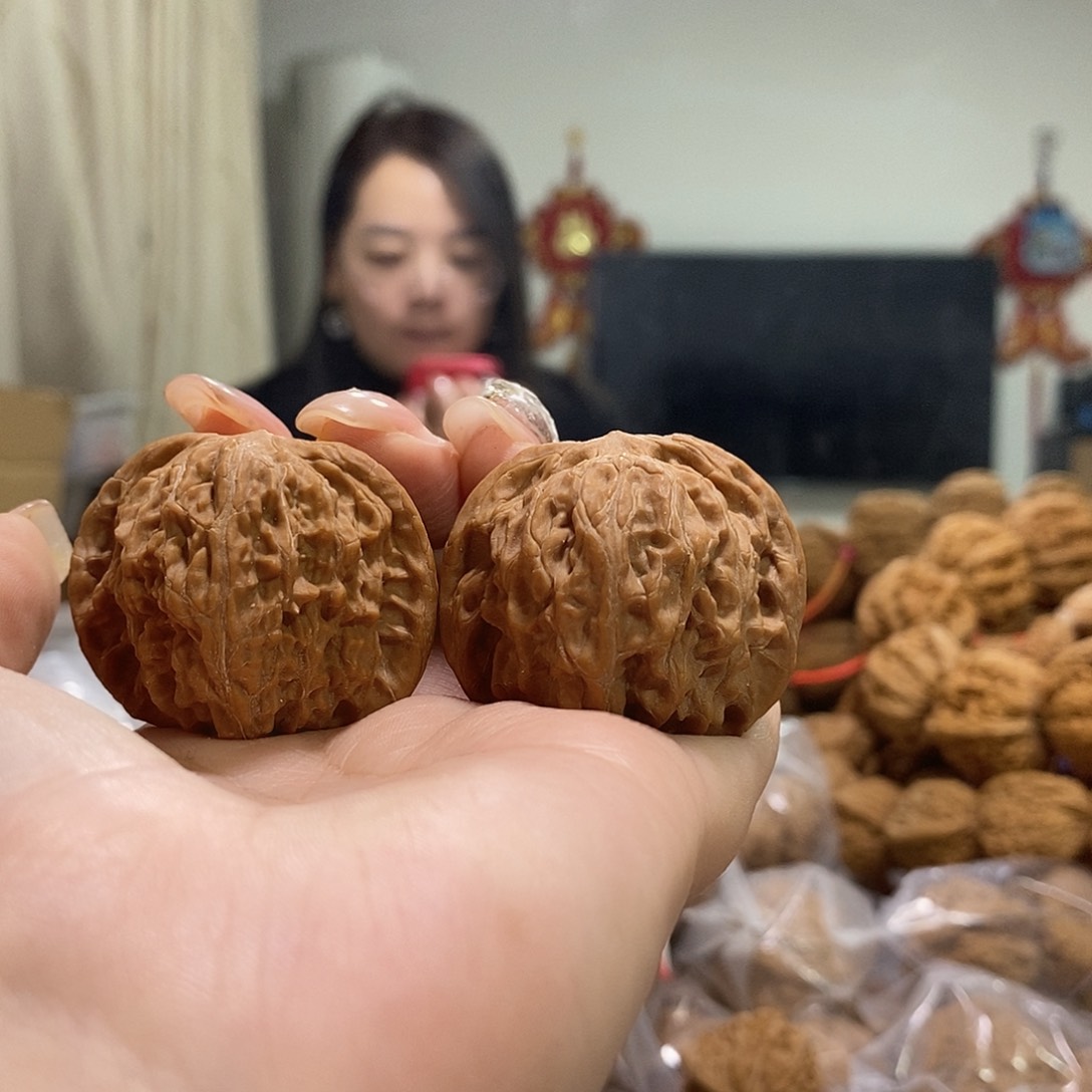 把件文玩核桃吴*40磨盘