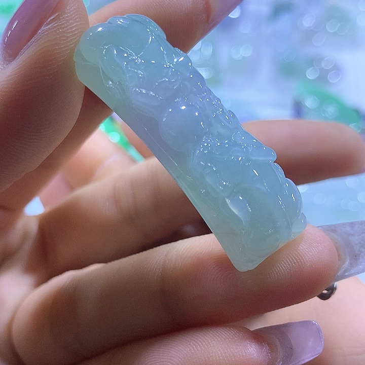 翡翠未镶嵌颈饰天然翡翠A货吊坠