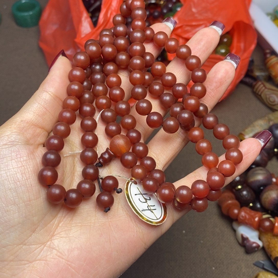 玛瑙/玉髓颈饰未镶嵌