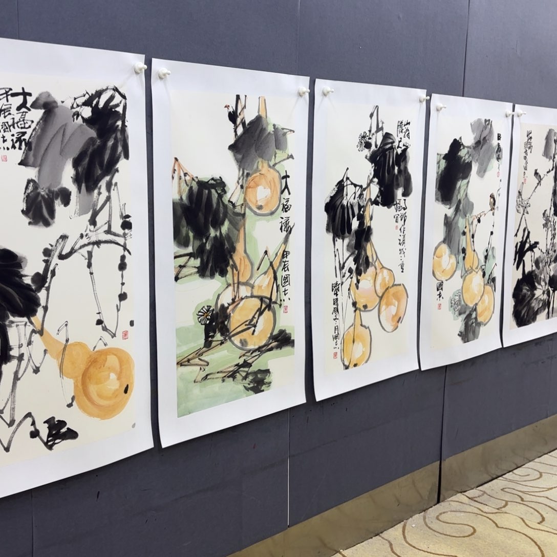 国画天****I石国志四尺花鸟