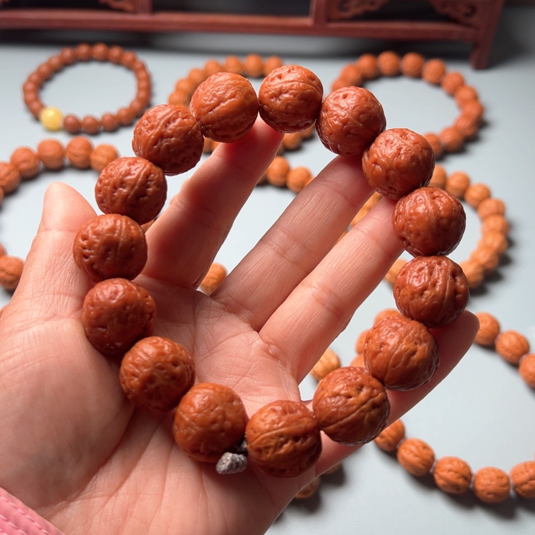 文玩核桃吊坠野生小核桃