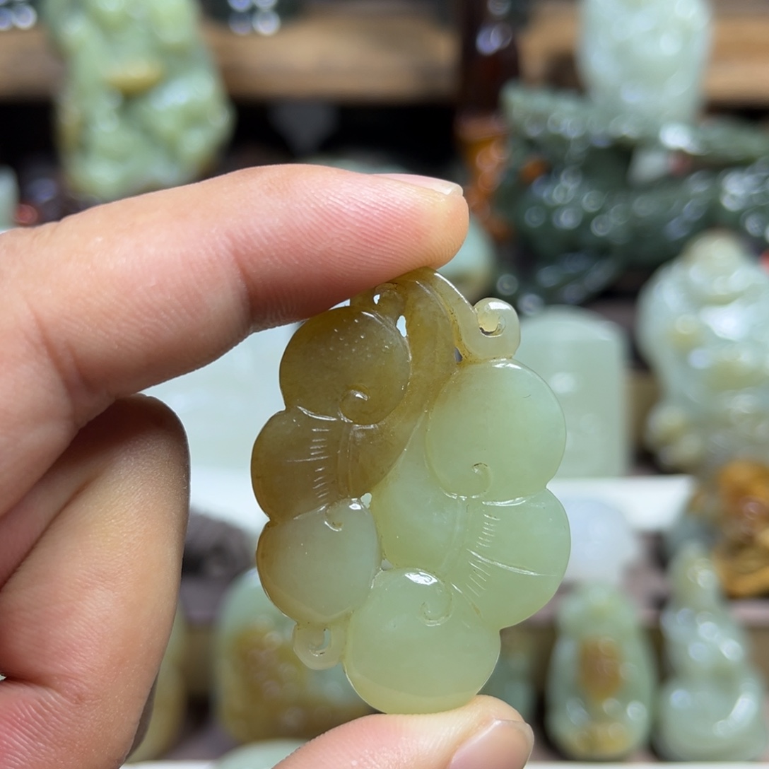 未镶嵌和田玉挂件