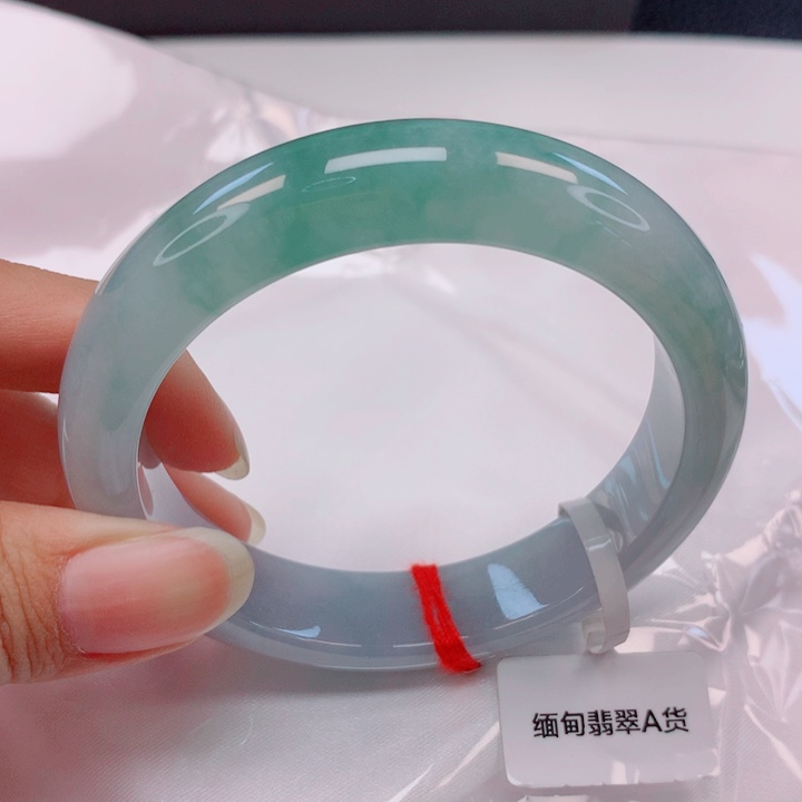 翡翠未镶嵌手镯55圈