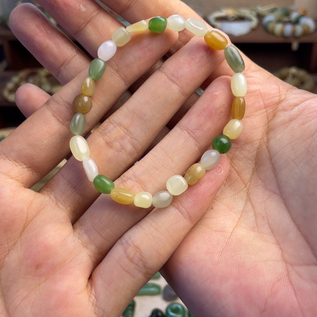 和田玉未镶嵌吊坠(不含链)