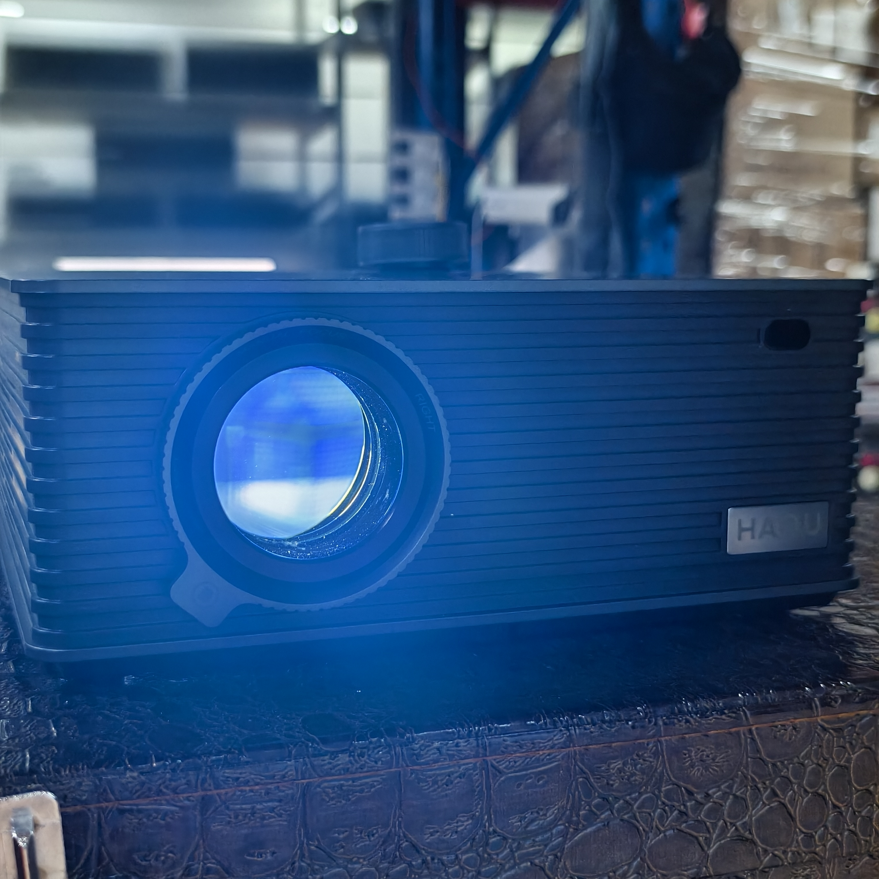 9新  投影机/听主播讲解自行研究