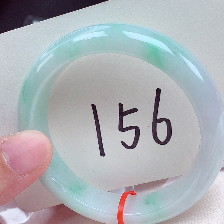 翡翠未镶嵌手镯翡翠