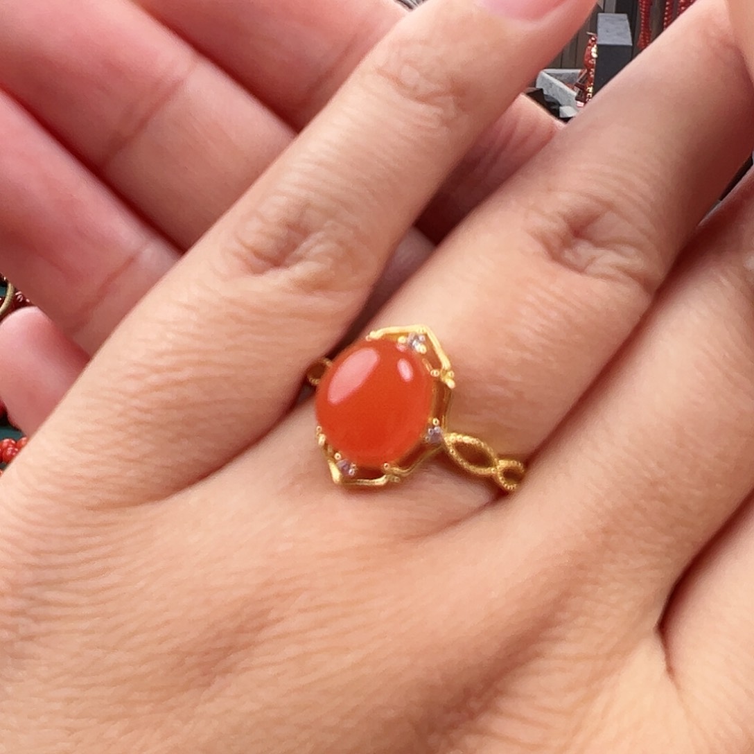 南红玛瑙戒指未镶嵌