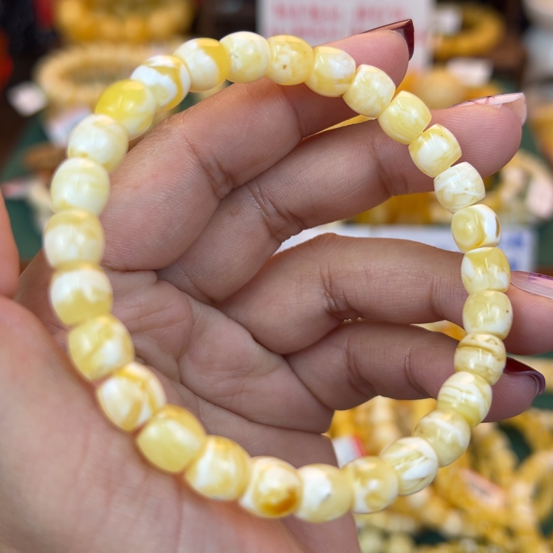 琥珀裸石未镶嵌kkjjjjjjjjjj