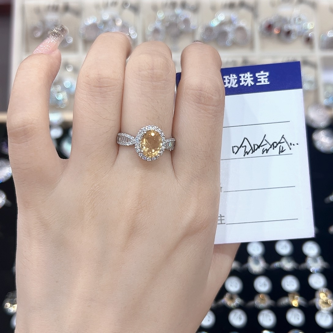 哈***哈黄晶戒指银S925镶嵌