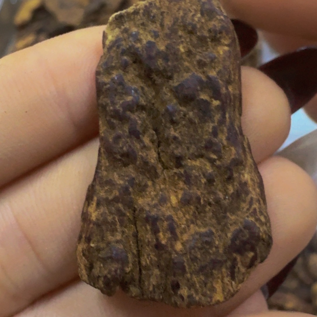 沉香吊坠越南惠安红土吊坠