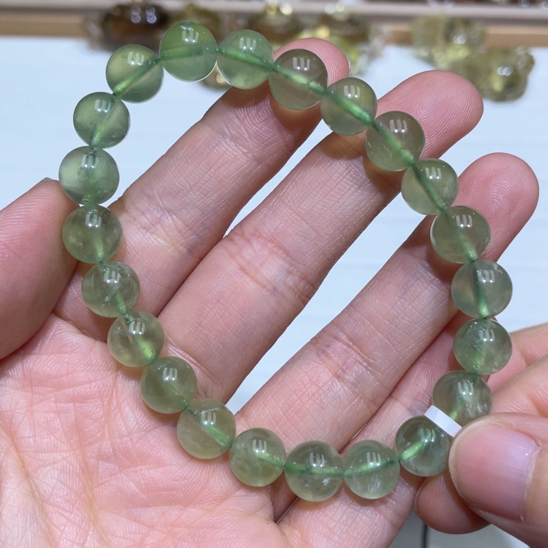 葡萄石手链未镶嵌