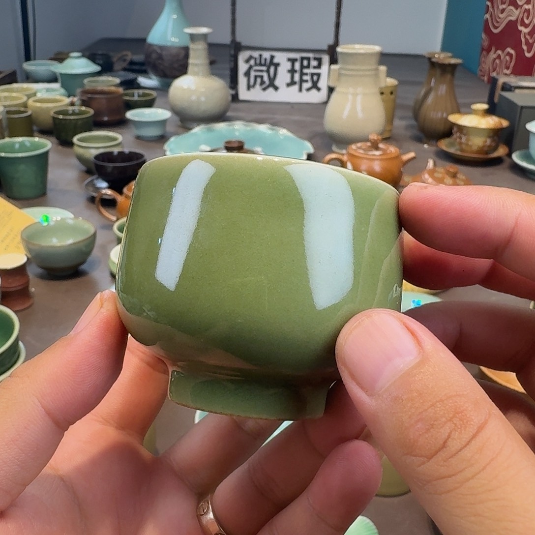 龙泉青瓷茶具微瑕