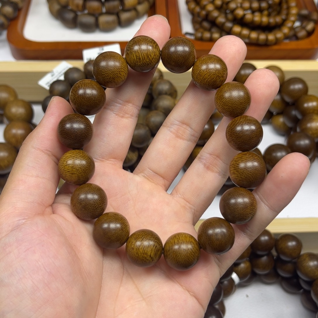1***5沉香手串越南芽庄黄棋楠1.4