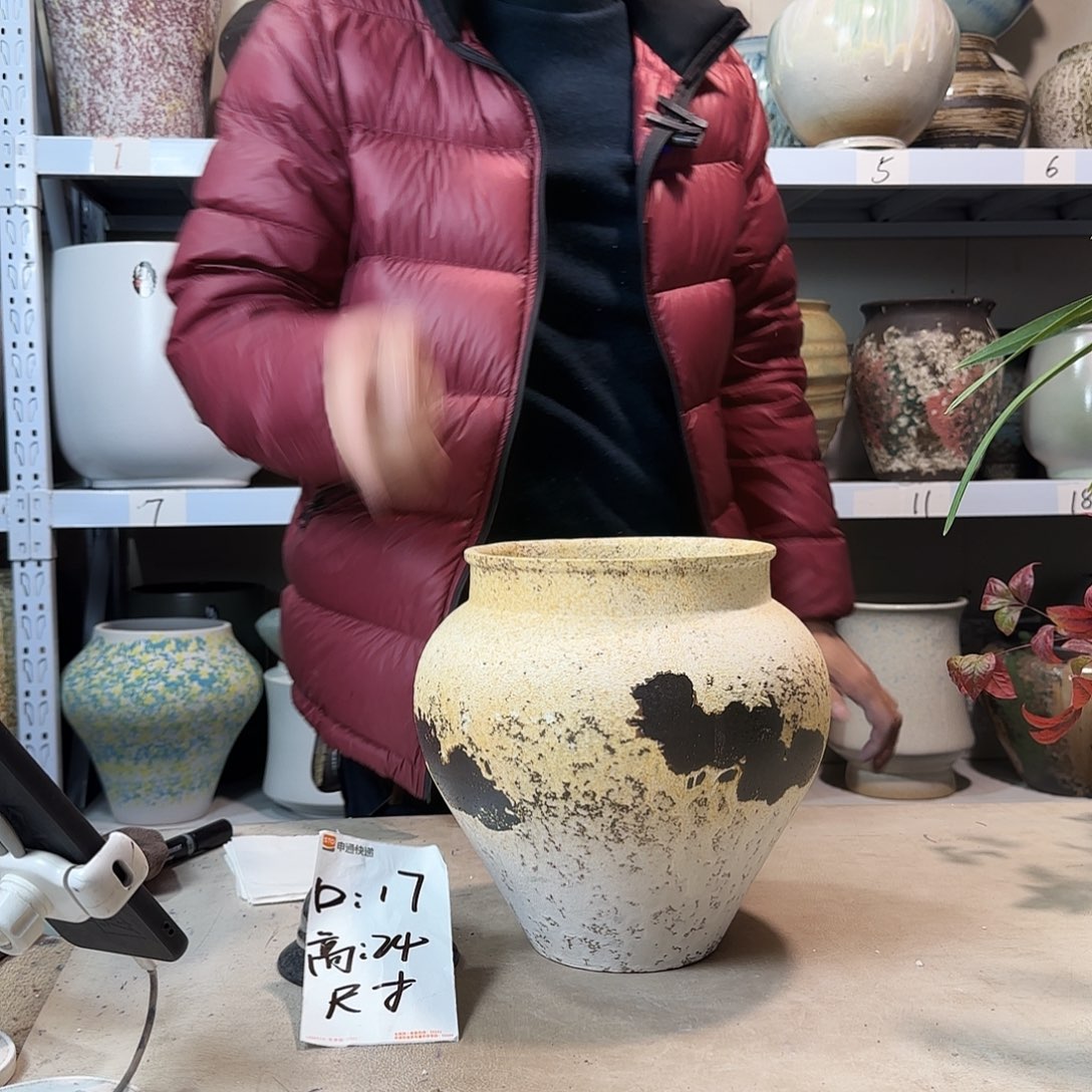 17@24 紫砂花盆尺寸