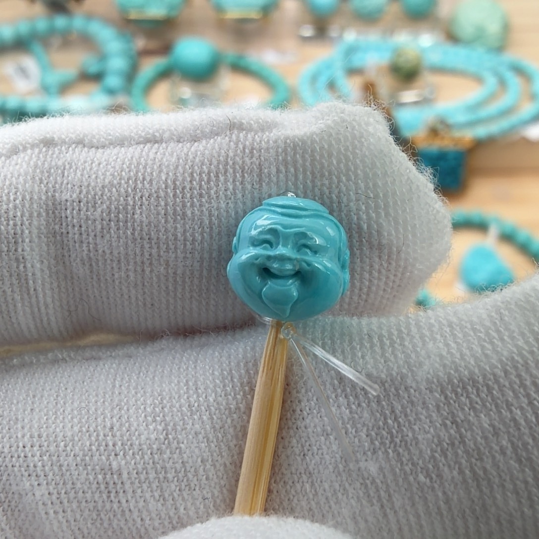 绿松石未镶嵌珠宝奇石